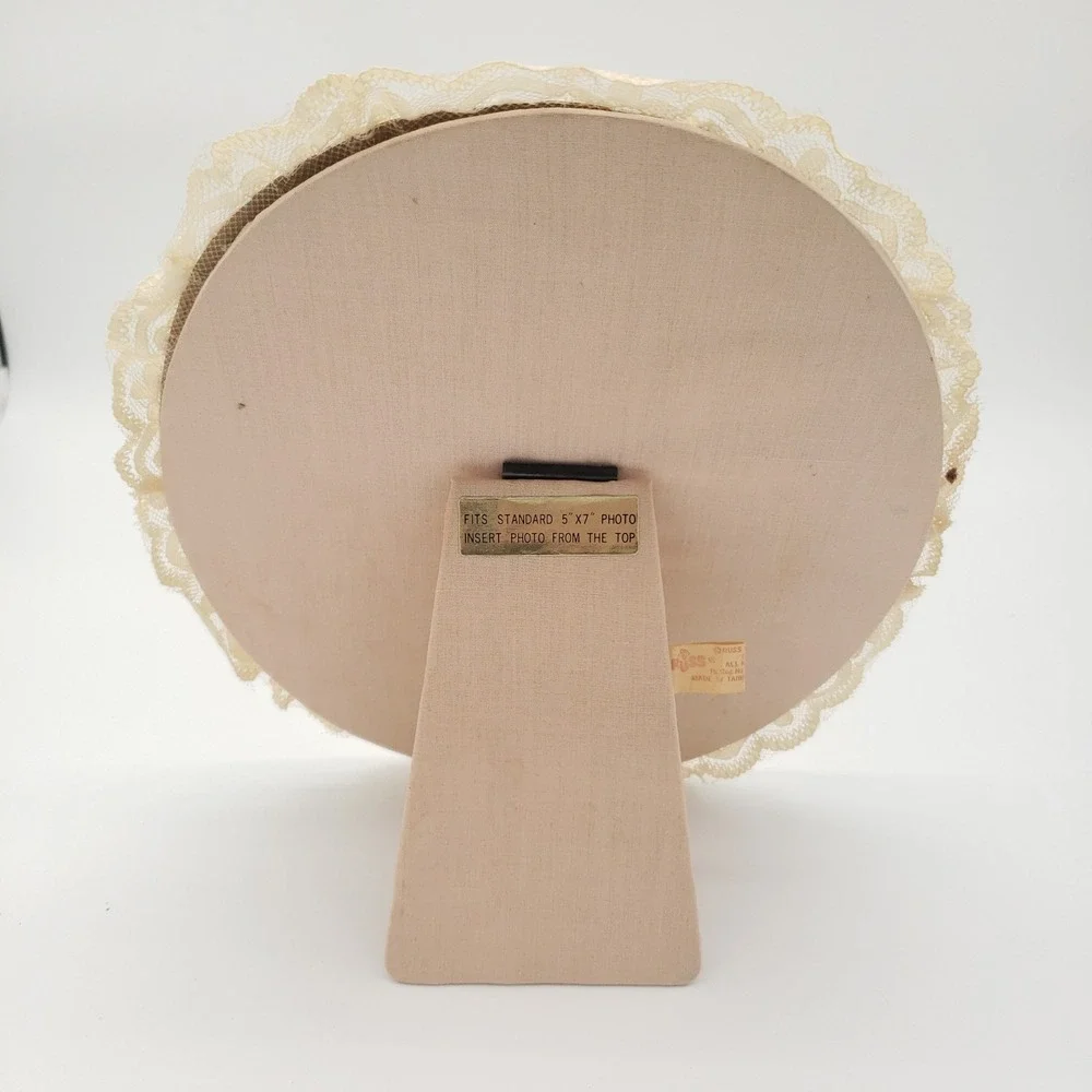 N/A vintage oval